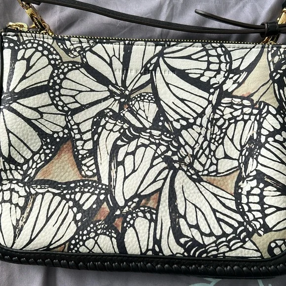 Aimee Kestenberg Double Top Zip Crossbody Bag - Picture 2 of 8